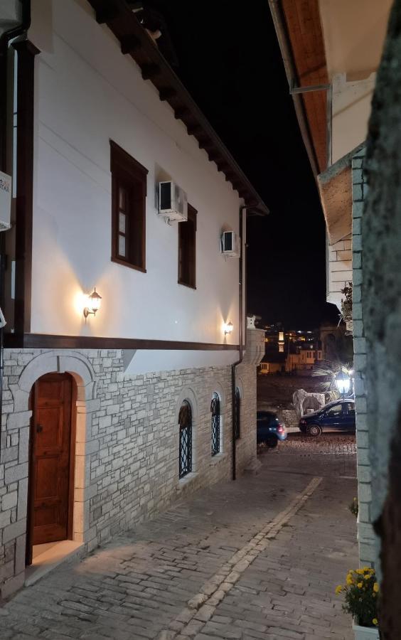 Master Hotel Berat Kültér fotó