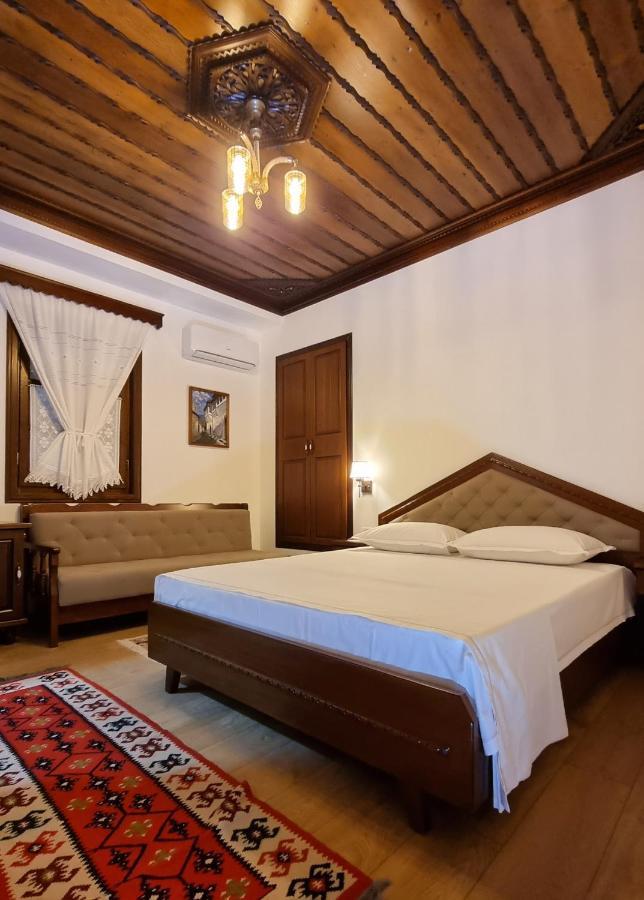 Master Hotel Berat Kültér fotó