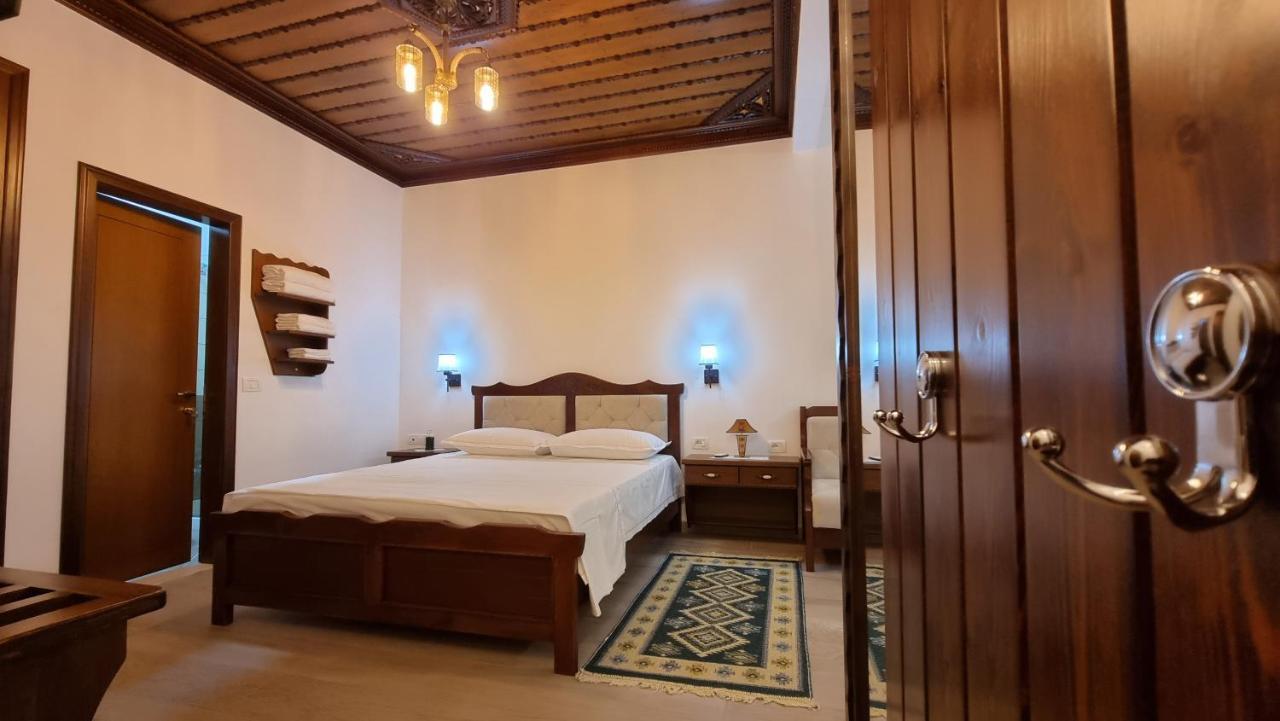 Master Hotel Berat Kültér fotó
